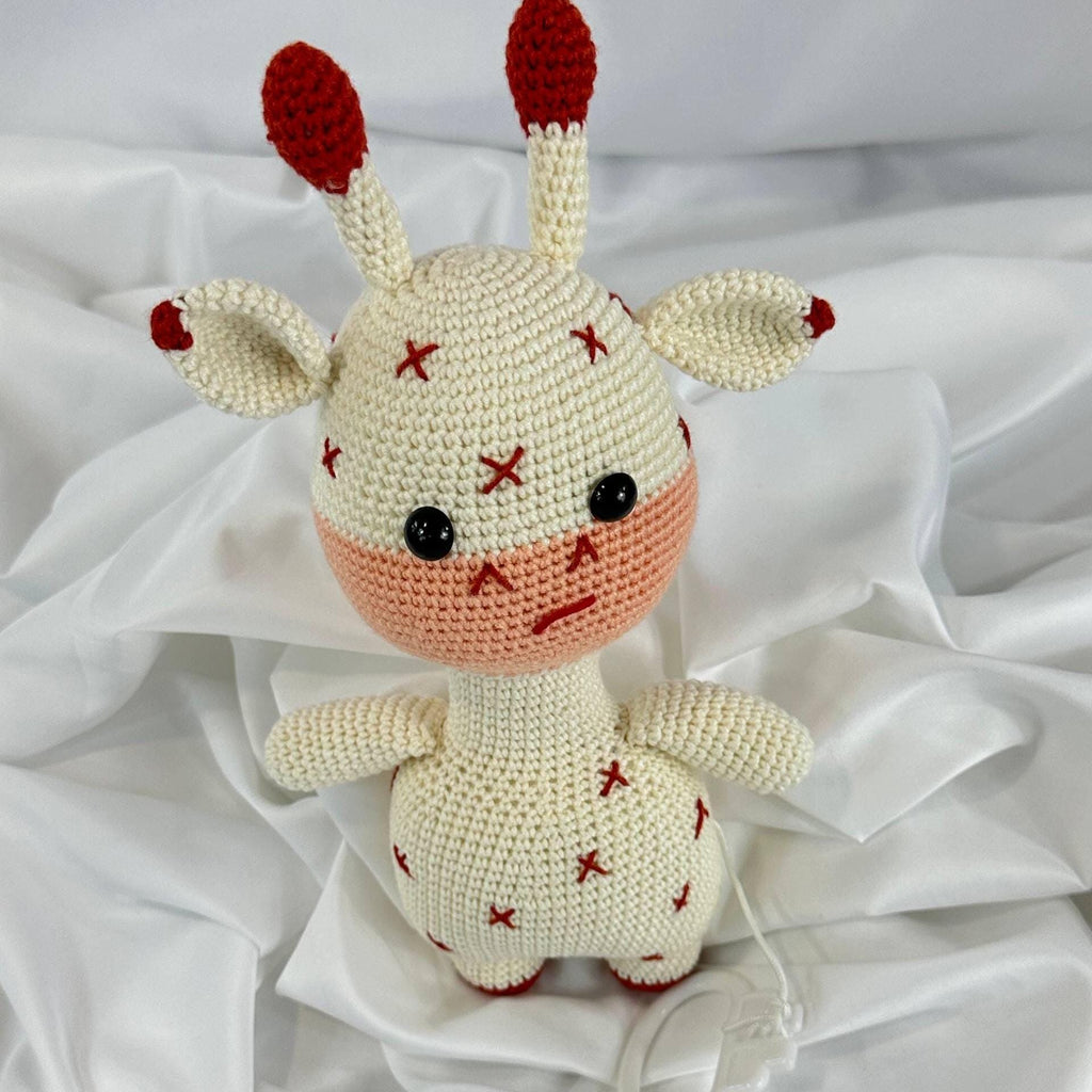 Handmade Crochet Musical Giraffe Toy, Organic Baby Sleep Aid, Amigurumi toys