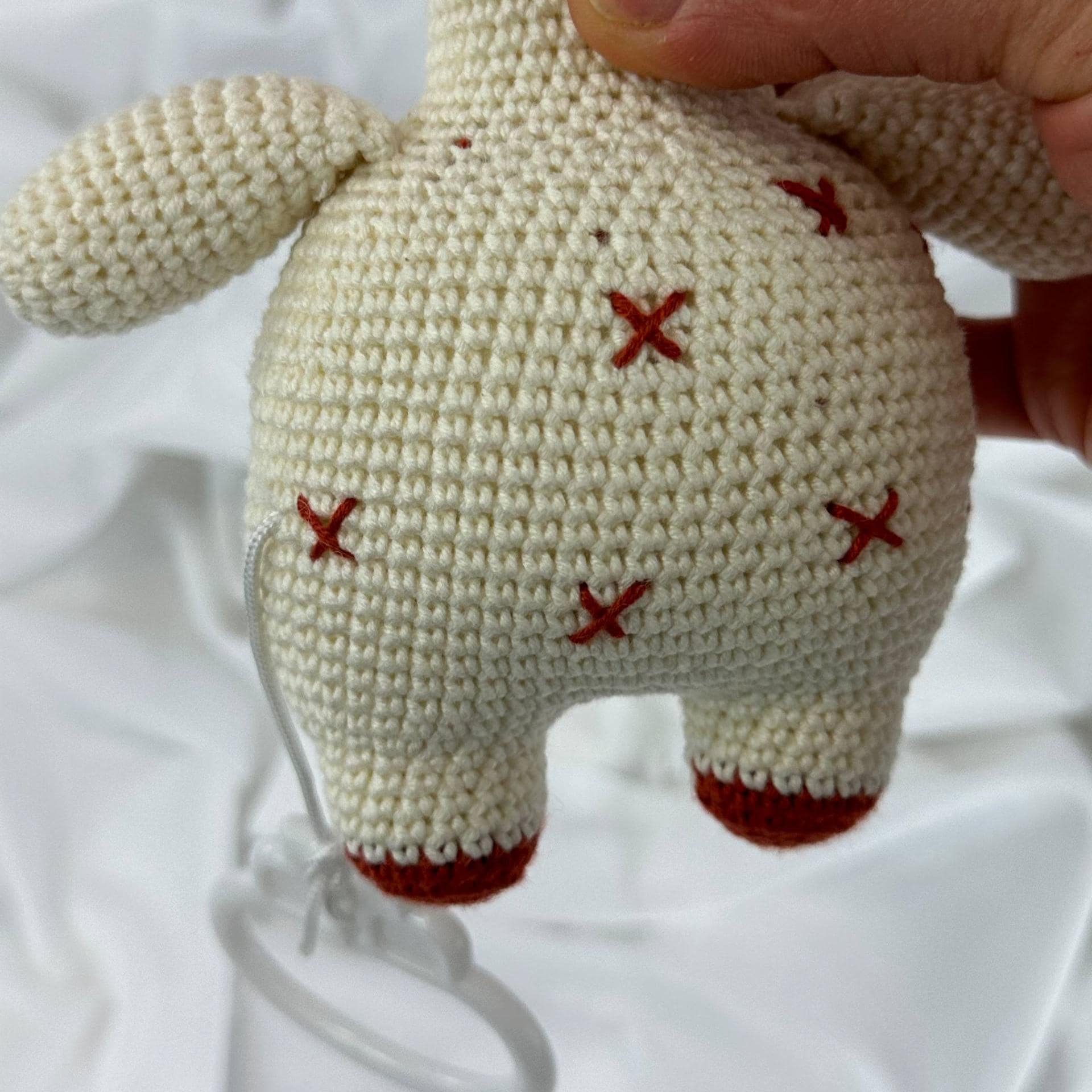 Handmade Crochet Musical Giraffe Toy, Organic Baby Sleep Aid, Amigurumi toys